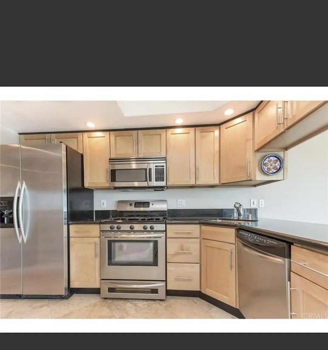 174 Cliff Dr — Photo 3