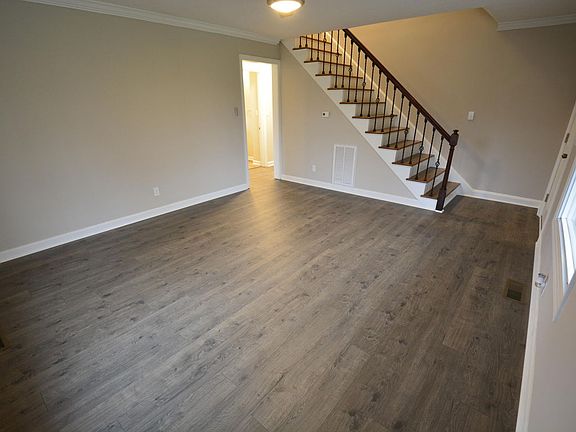 4th image of 6411 Bethany Ln