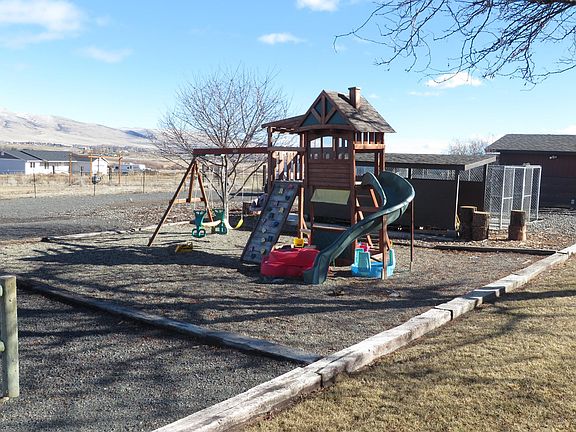 Children's play area