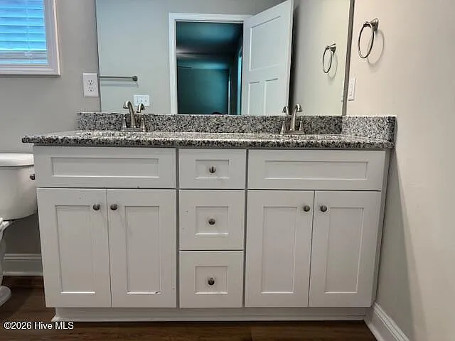 1050 W Indiana Ave — Photo 21
