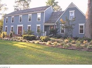 8522 Ben Nevis Dr, North Chesterfield, VA 23235