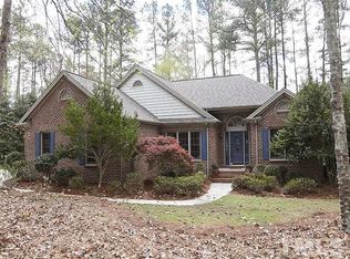 1520 Holland Hills Dr, Fuquay Varina, NC 27526