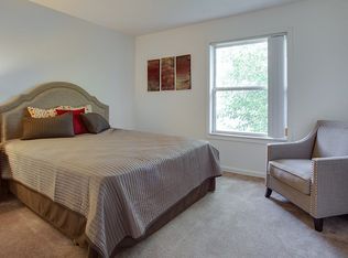 1611 Valley Rd APT A3, Champaign, IL 61820