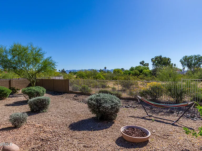 4226 E Onyx Ave — Photo 23