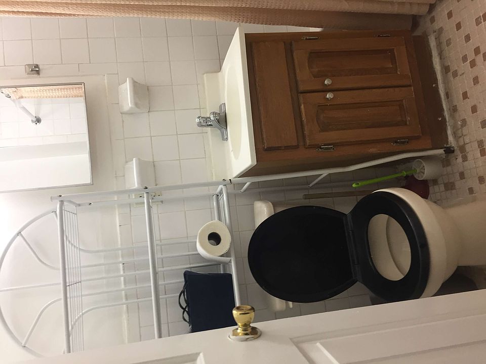 2nd image of 1403 Fulton St Ste 1