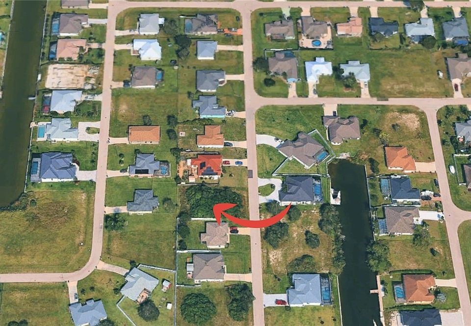 2nd image of 1312 SW 17th Pl