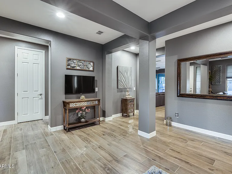 25969 N 106th Dr — Photo 10
