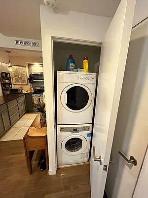 Rented by Point NYC | media 10