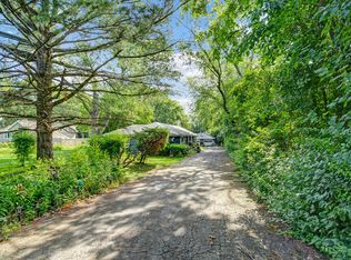 4031 Venard Rd, Downers Grove, IL 60515