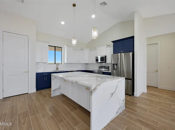 25846 W Denver Hill Drive, Wittmann, AZ 85361