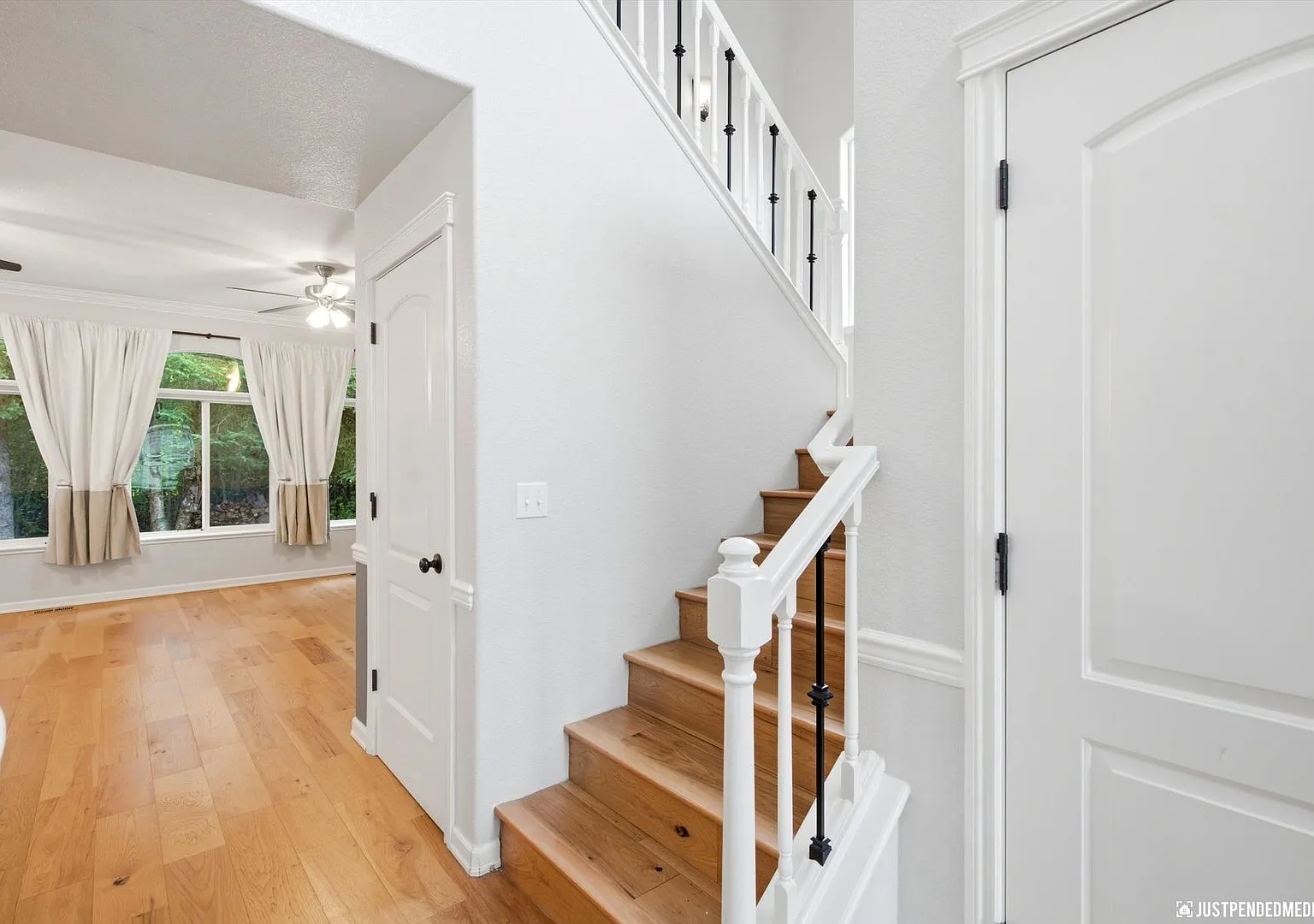 Powder Ridge 4/Bed! — Photo 3