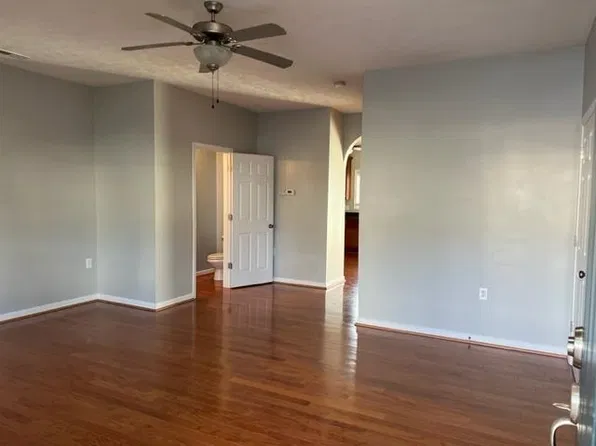 1059 Cherrybrook Dr, Harrisonburg, VA 22802