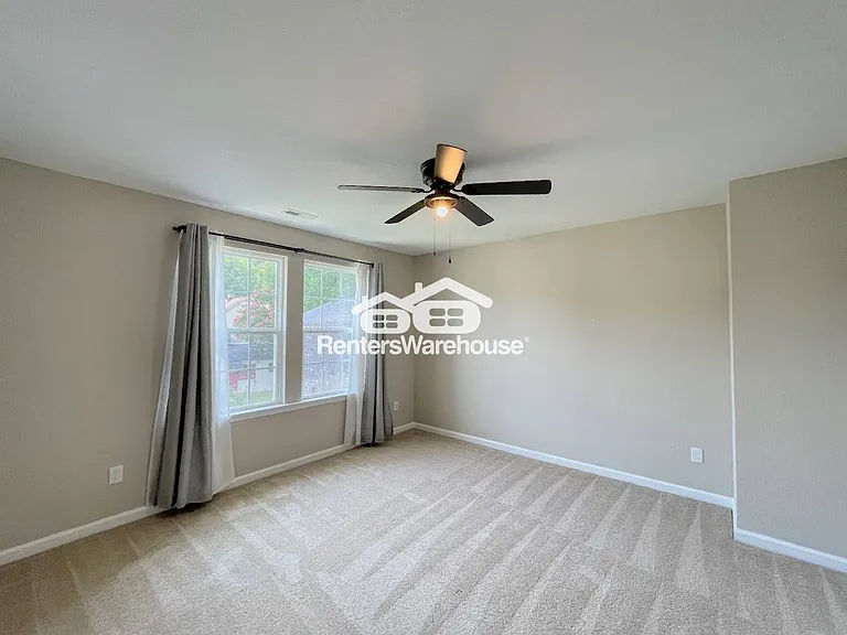 135 Cushing St — Photo 34