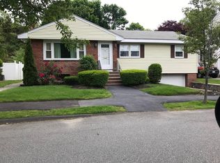 16 Francis Rd, Salem, MA 01970