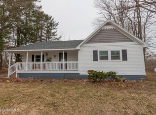 410 Hoesville Rd, Broadalbin, NY 12025