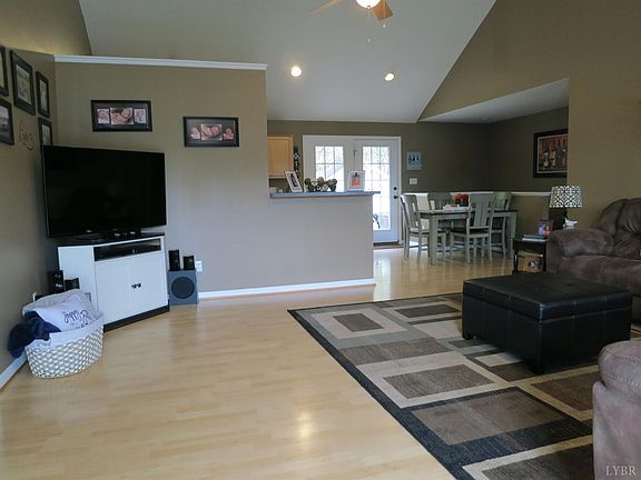 5th image of 102 Spring Oaks Dr Lot 8