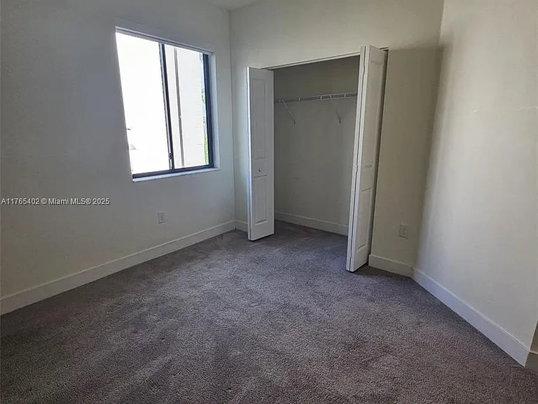 4645 NW 83rd Pkwy — Photo 24