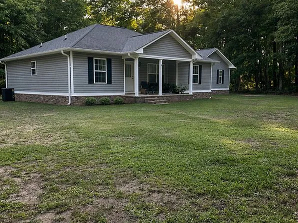 3775 Brandon Cir, Sumter, SC 29154