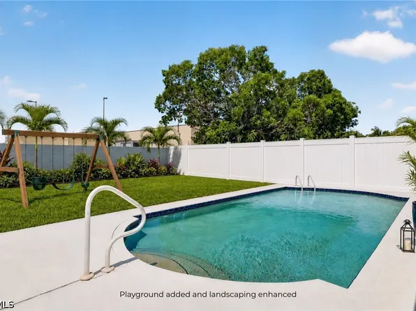 15579 Spring Line Ln, Fort Myers, FL 33905