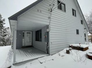 108 S School St, Cascade, ID 83611