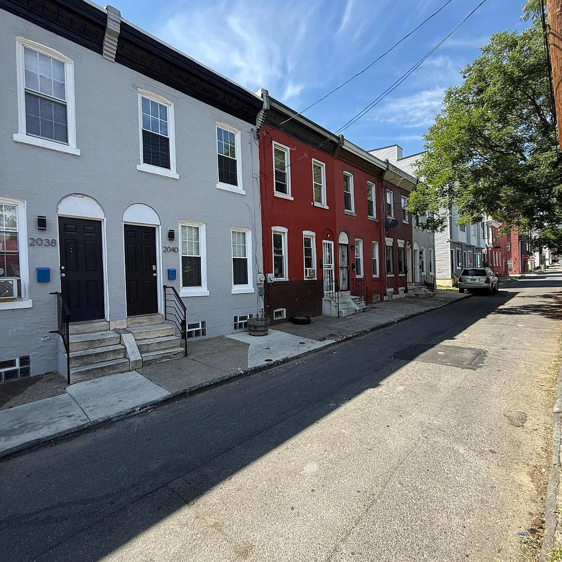 3 bed, 1.0 bath, 1250 sqft, $1,750 — Photo 1