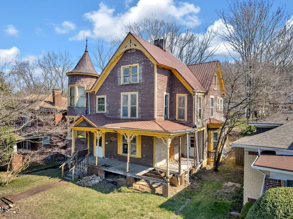 421 W Locust St, Johnson City, TN 37604