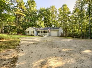 10097 Skillman Ln, Gloucester, VA 23061