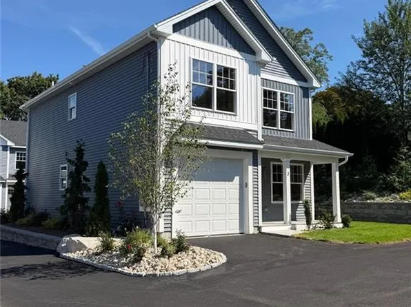 3 Teresa Ann Xing, West Warwick, RI 02893