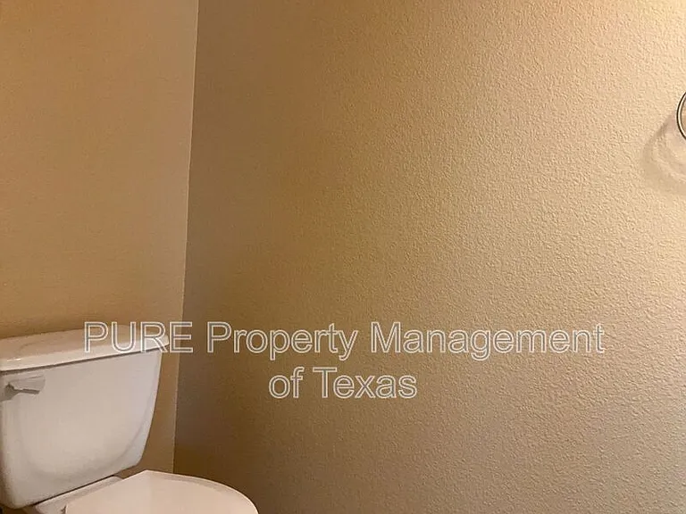 1215 Alpine Mountain Dr — Photo 10