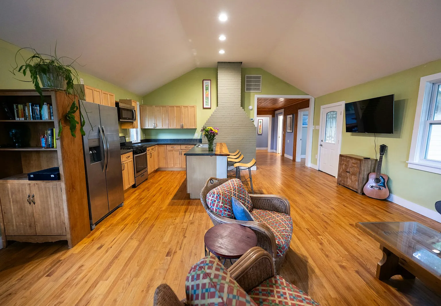 809 Montreat Rd — Photo 2