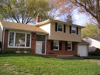 30 Newbrook Rd photo 1