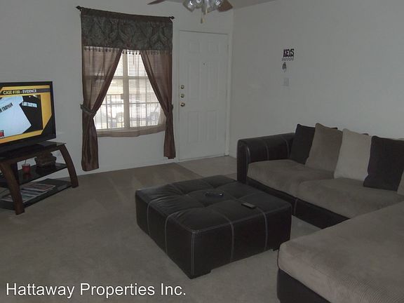 5th image of 409 S Amy Ln APT D