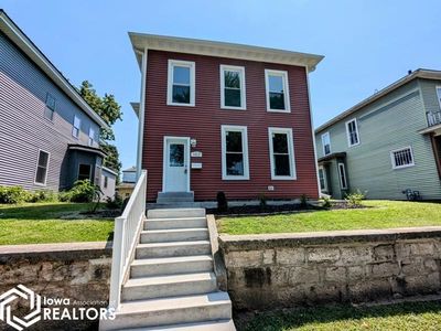 1012 N 7th St, Burlington, IA, 52601
