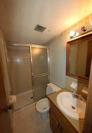 2nd image of 9104 W 102nd St