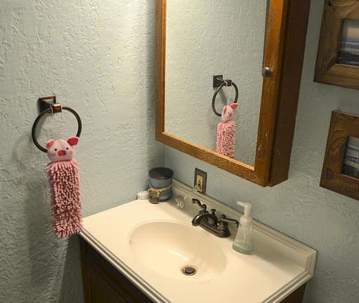 5th image of 6016 Northland Ave NE