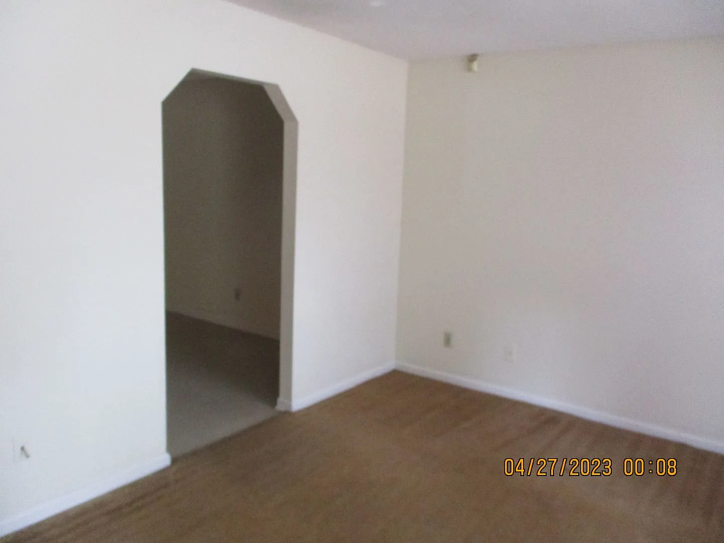 Beachview Dr., 2513 — Photo 2