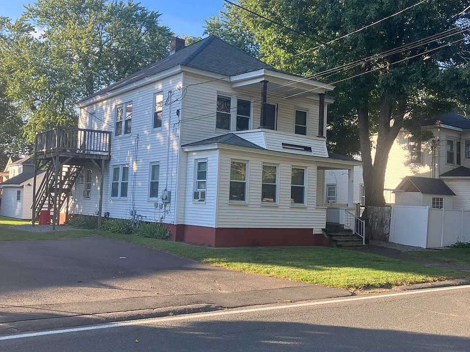 18 Moseley Ave #2