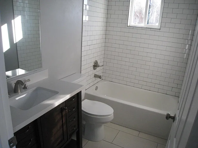 528 SW 6th Pl — Photo 6