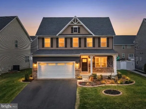 516 Rushbrook Rd, Martinsburg, WV 25403