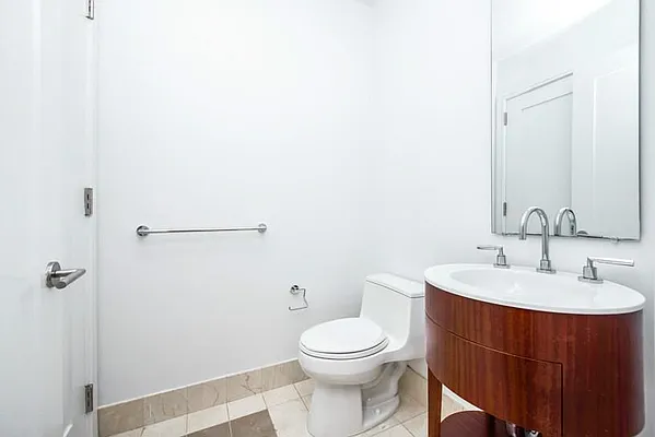 Sold by Keller Williams NYC | media 11