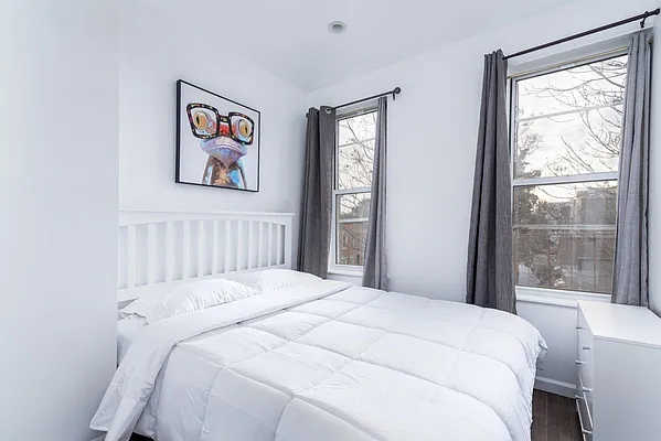 Rented by Stay Local NYC | media 9