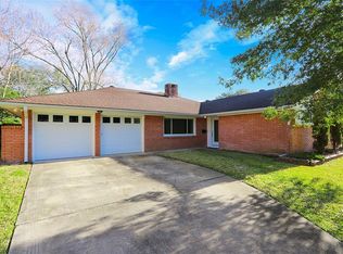 6106 Shadow Crest St, Houston, TX 77074