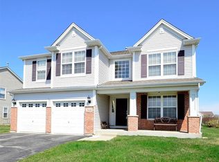 2535 Bauer Rd, North Aurora, IL 60542