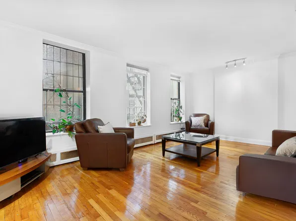 58 West 106th Street image 2 of 6