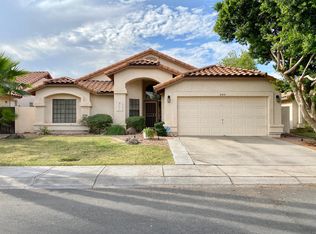 2521 E Indigo Brush Rd, Phoenix, AZ 85048