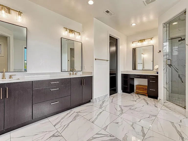 9486 E Winding Hill Ave — Photo 29
