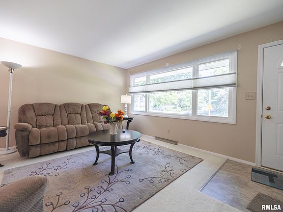 4th image of 5421 N Longwood Dr
