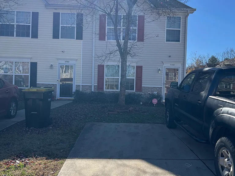 1761 Fielding Way — Photo 20