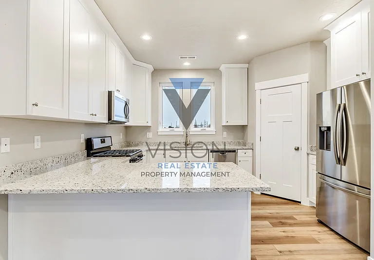 1098 S High Ridge Rd — Photo 11