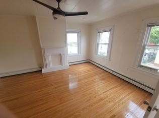 14 4th St #2, Waterford, NY 12188